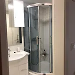 Apartament Mt70 *