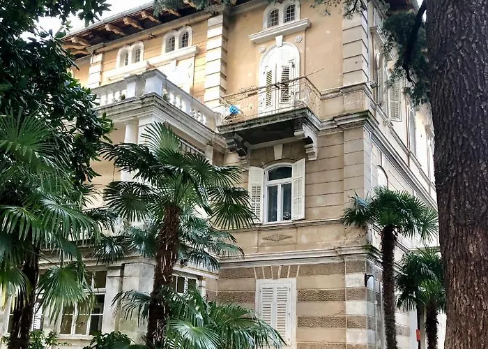 Mt70 شقة لوفغان